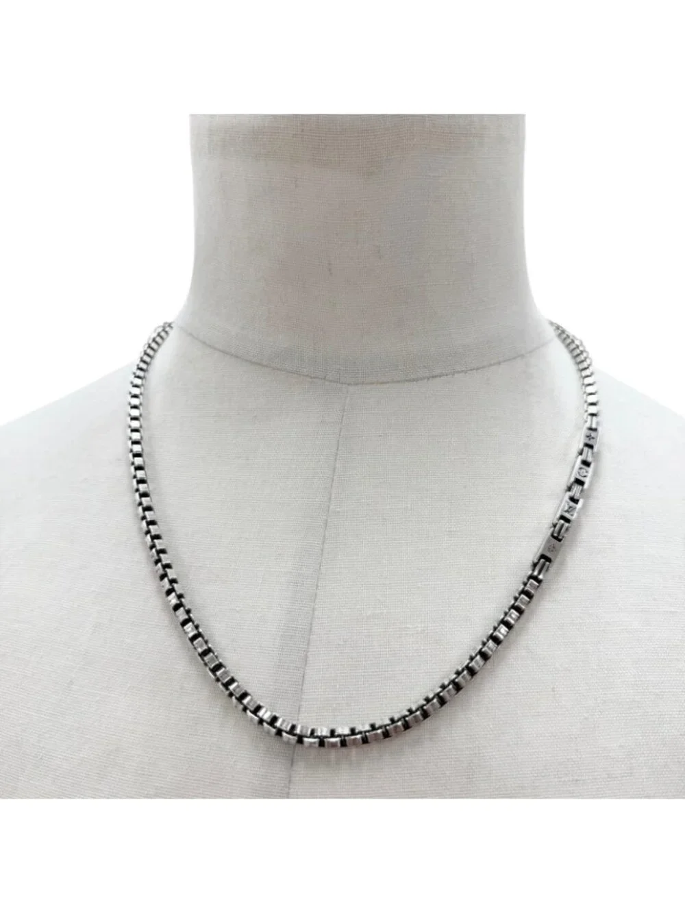 Louis Vuitton Necklace LV Terra Chain Silver